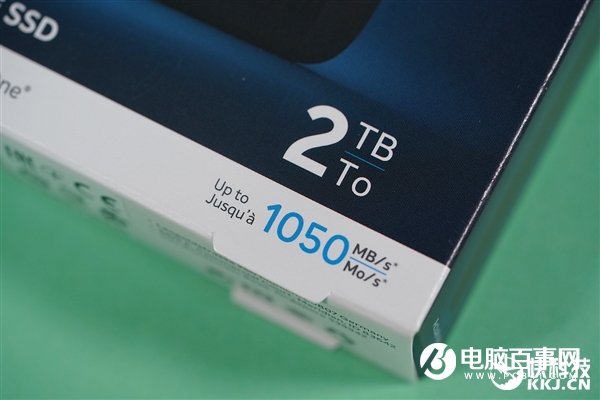 速度達(dá)1GB/s！英睿達(dá)X8移動SSD 2TB圖賞：4寸手機(jī)大小
