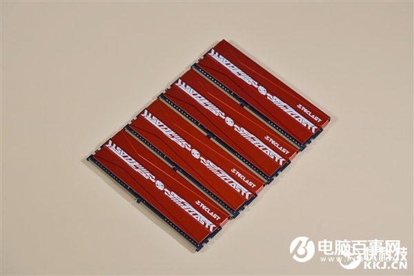 臺電騰龍系列G40圖賞：中國紅 輕松超頻3600M