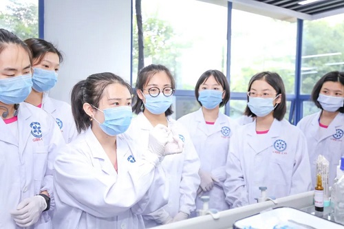 三星STEM GIRLS項(xiàng)目第三期圓滿收官 科技女性未來可期