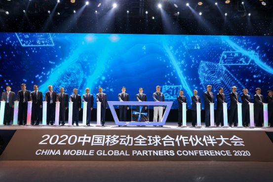 兩大運(yùn)營(yíng)商已與柔宇合作 5G+柔性電子將讓人機(jī)交互無(wú)處不在