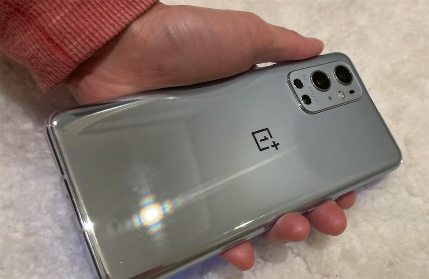 哈蘇終于也要 “出道”了:消息稱一加 9 Pro 將與哈蘇合作