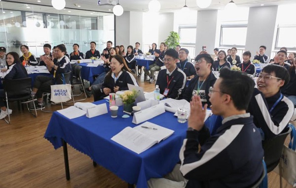 從學(xué)科教育到素質(zhì)教育再到家庭教育，作業(yè)幫新戰(zhàn)略浮出水面