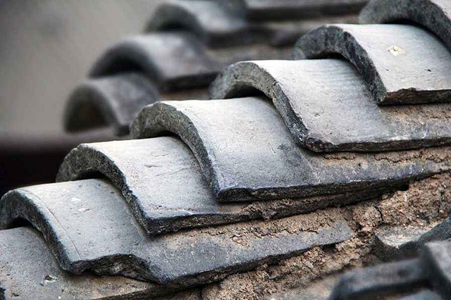 疊瓦式和垂直式哪個好？機(jī)械硬盤疊瓦式和垂直式優(yōu)缺點與辨別方法
