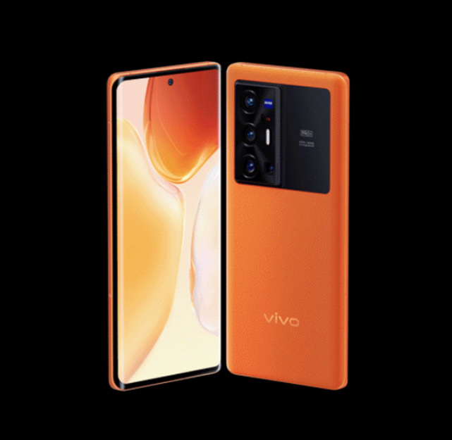 vivo X70 系列開啟預約，正面為居中挖孔曲面屏