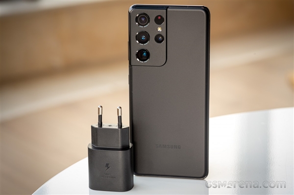 首批搭載高通驍龍898！三星Galaxy S22系列入網(wǎng)：25W快充是一大遺憾