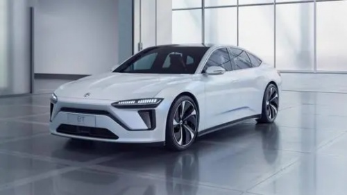 小鵬P5的車載影院投影，竟是雙十一賣了8萬臺的NEW Z6X？