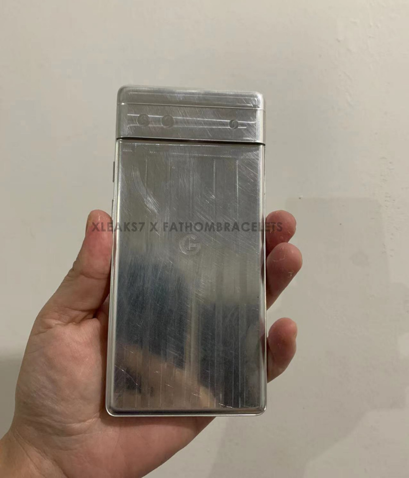 谷歌 Pixel 6a 機(jī)模曝光：攝像頭模組不變，預(yù)計(jì)傳感器降級(jí)