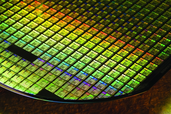 消息稱Intel CEO基辛格下周訪問(wèn)臺(tái)積電:有望敲定3nm芯片合作