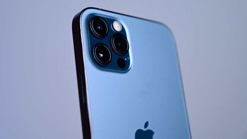 摩根大通:蘋果 iPhone 銷售淡季并不淡