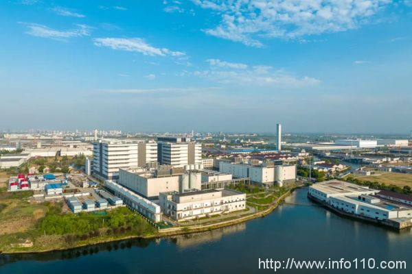 ?16700個(gè)機(jī)架 長三角最大規(guī)模數(shù)據(jù)中心二期投用